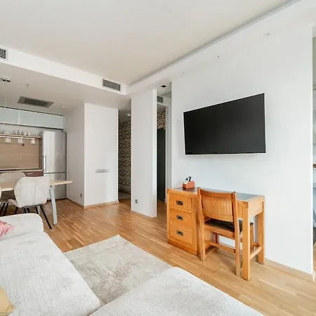 In Apartman *